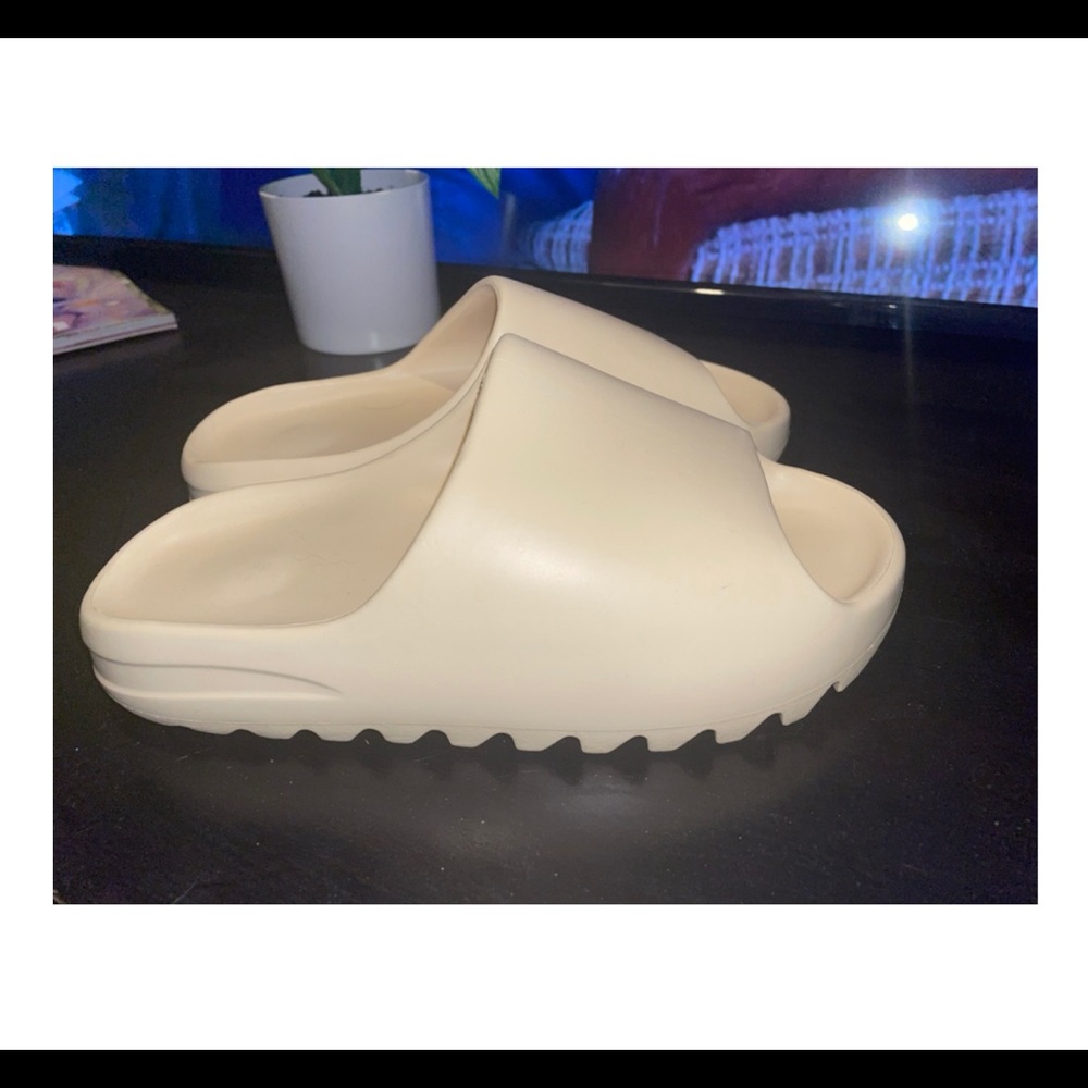Slides (not yeezys, but still cute)